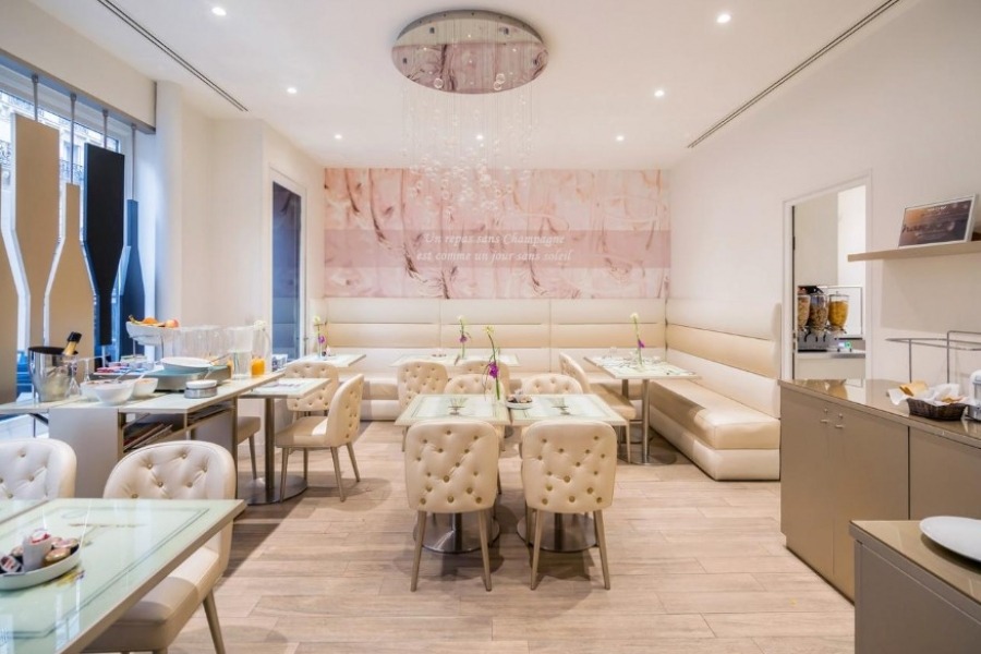 Furama City Centre 4*