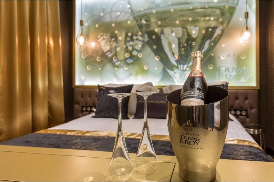 Furama City Centre 4*