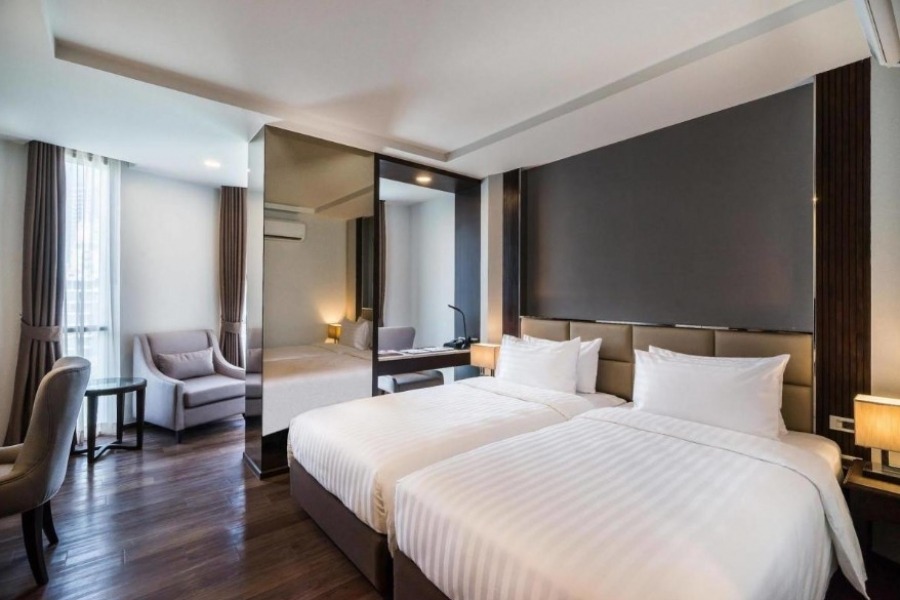 SureStay Plus by Best Western Sukhumvit 2 4*